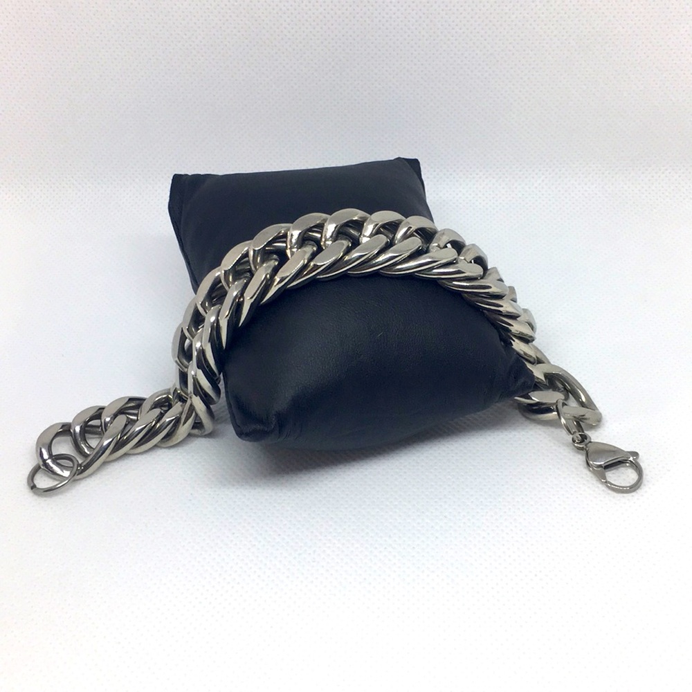 Heavy Cuban Link Bracelet 20 inch